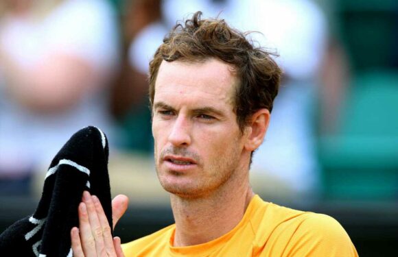 Andy Murray criticises Wimbledon for ignoring his repeated requests not to play under roof