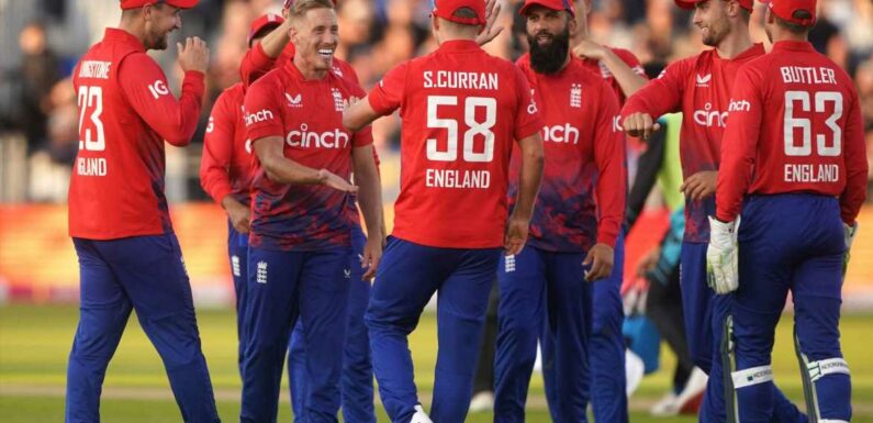 England ease to seven-wicket win in T20 opener against New Zealand