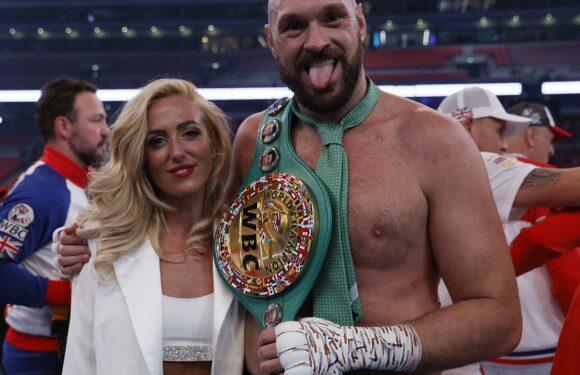 Fury 'could be stripped of belt' if he refuses Joshua or Wilder fight