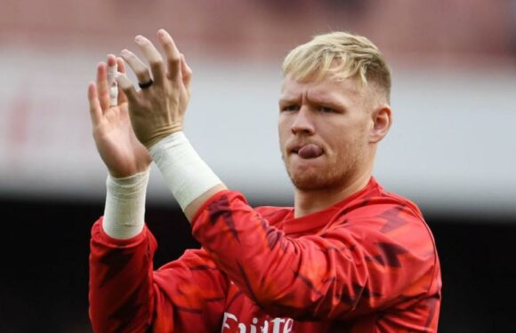 Jamie Carragher urges Aaron Ramsdale to leave Arsenal in January transfer window