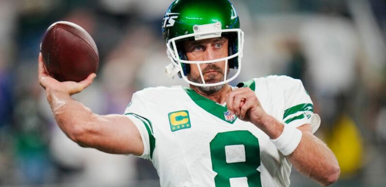 Jets QB Aaron Rodgers aims for potential playoff return after innovative surgery on torn Achilles