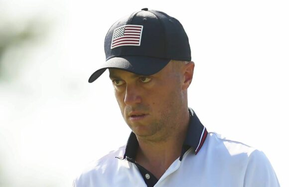 Justin Thomas reaction caught on camera as USA teammates suffer Ryder Cup defeat