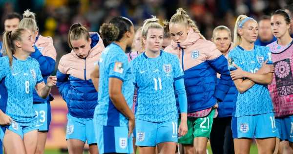 Lionesses prepare ‘nuclear option’ of refusing to play if FA talks go badly