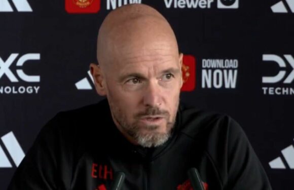 Man Utd boss Erik ten Hag defends his agent and hints club may have leak