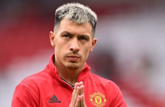 Man Utd confirm Lisandro Martinez is out injured for an 'extended period'