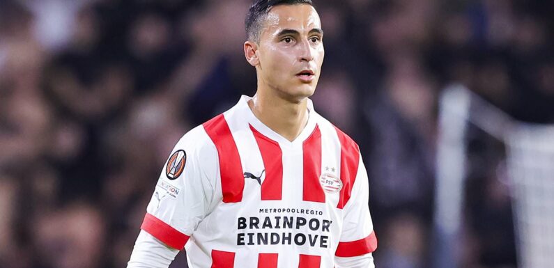 Manchester United fans left 'speechless' over Anwar El Ghazi pursuit