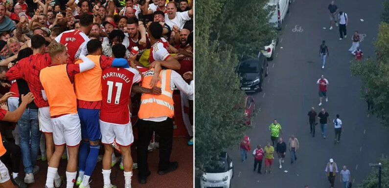 ‘Plastic’ Arsenal fans who left dramatic Man Utd win early ‘should be banned’