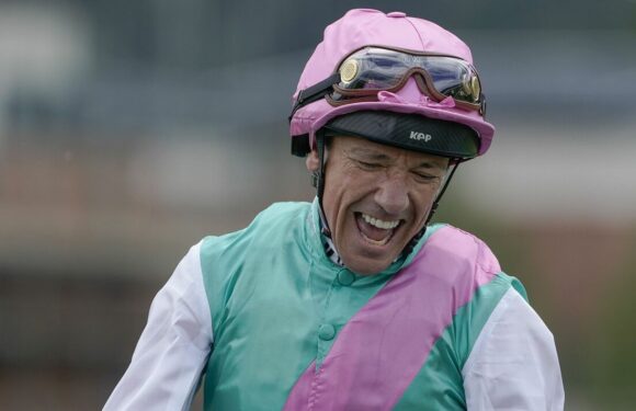 Frankie Dettori cancels retirement in U-turn as legendary jockey shares new plan