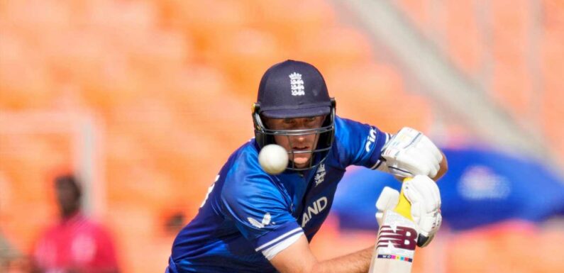 Joe Root leads England to 282 for nine in World Cup opener against New Zealand