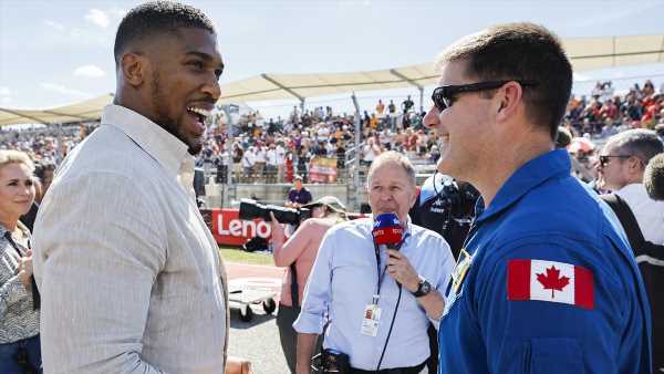 Martin Brundle's interview with Anthony Joshua  leaves viewers wincing