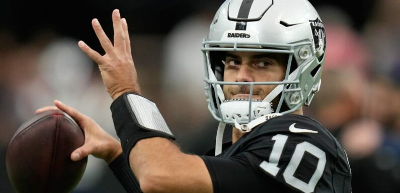 Raiders QB Jimmy Garoppolo (back) set to play vs. Lions on Monday night