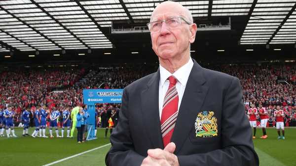 Rio Ferdinand calls on Man United players to feed of crowd atmosphere