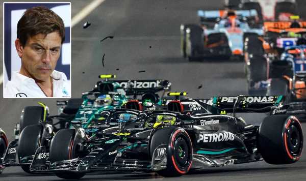 Toto Wolff will make team orders after Lewis Hamilton and George Russell crash