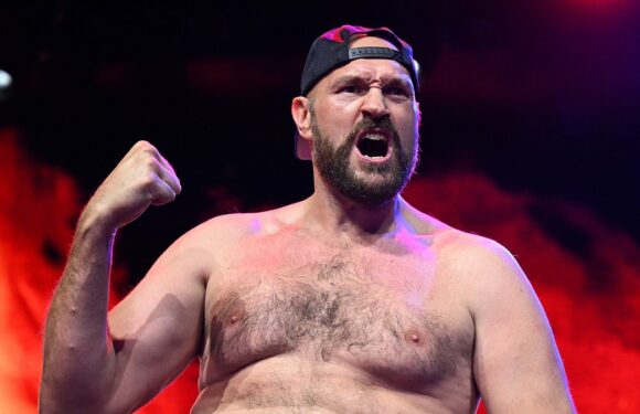 Tyson Fury says he will knock out Francis Ngannou 'inside six rounds'