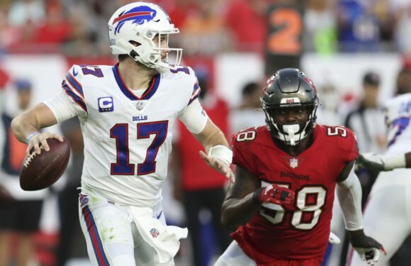 Week 8 NFL picks: Bills unanimously taken over Bucs on Thursday night; Bengals or 49ers on Sunday?