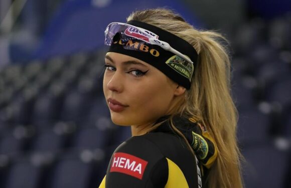 ‘World’s sexiest speed skater’s’ killer curves has Jake Paul obsessing over her