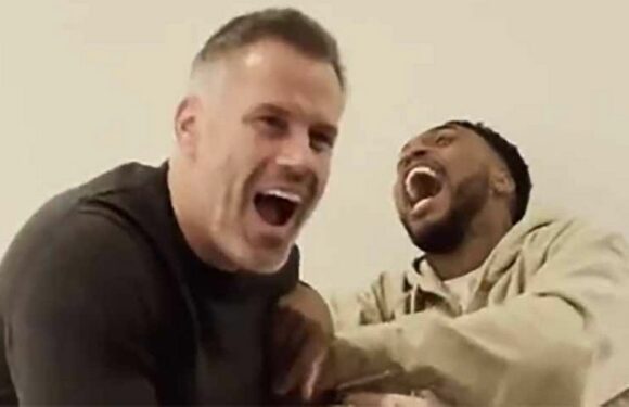 Carragher ‘rumbled’ as fans spot cheeky tactic in quiz win over Sturridge