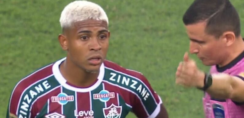 Copa Libertadores star sent off after scoring for Fluminense vs Boca Juniors