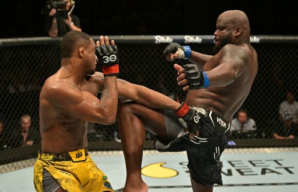 Derrick Lewis suffers decision defeat to Almeida at UFC Sao Paulo