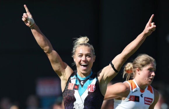 Erin Phillips’ emotional farewell; Roos lock in double chance