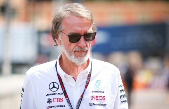 Glazers face backlash with Man Utd owners set for big fee from Sir Jim Ratcliffe
