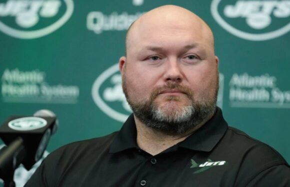 Joe Douglas on Jets standing pat at trade deadline: 'It takes two to tango'