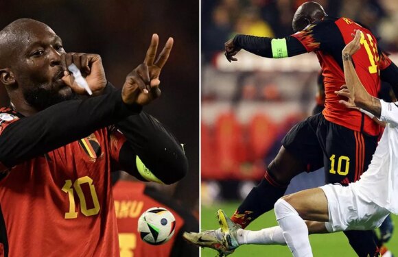 Romelu Lukaku scores four goals in 20 minutes during brutal international rout