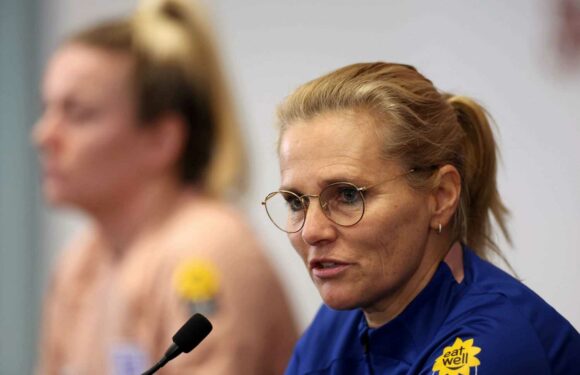 Sarina Wiegman dismisses concerns over inexperienced England defence for must-win Netherlands match