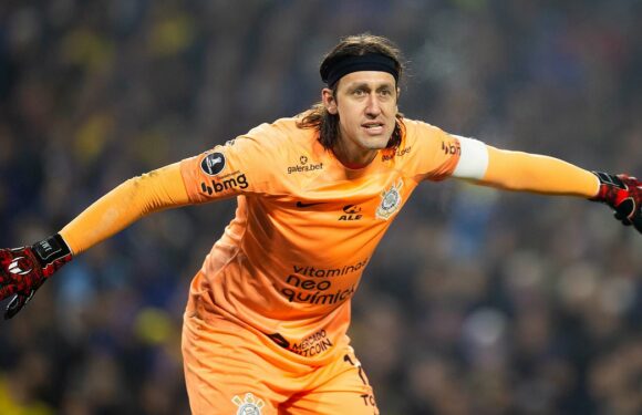 Who is Corinthians goalkeeper Cassio Ramos?