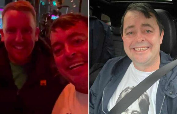 Bootlegger shows new teeth as Wrexham fan goes straight to pub after treatment