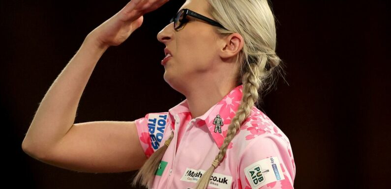 Fallon Sherrock dumped out of World Darts Championship as opponent defies boos