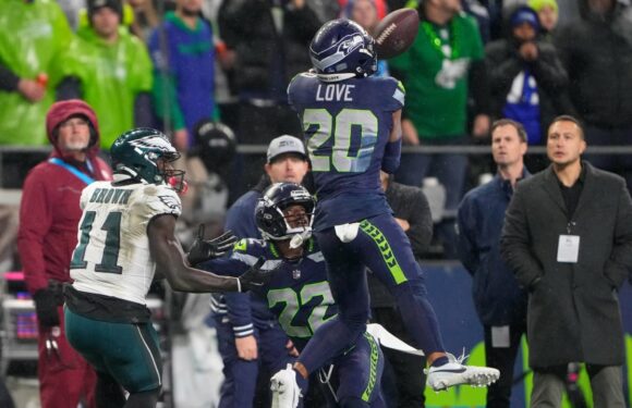 Seahawks DB Julian Love 'must be living right' after game-sealing INT vs. Eagles 
