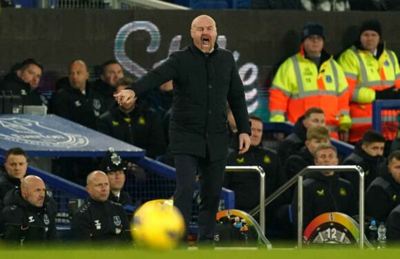 Sean Dyche hails Everton unity after beating Newcastle to climb out of drop zone